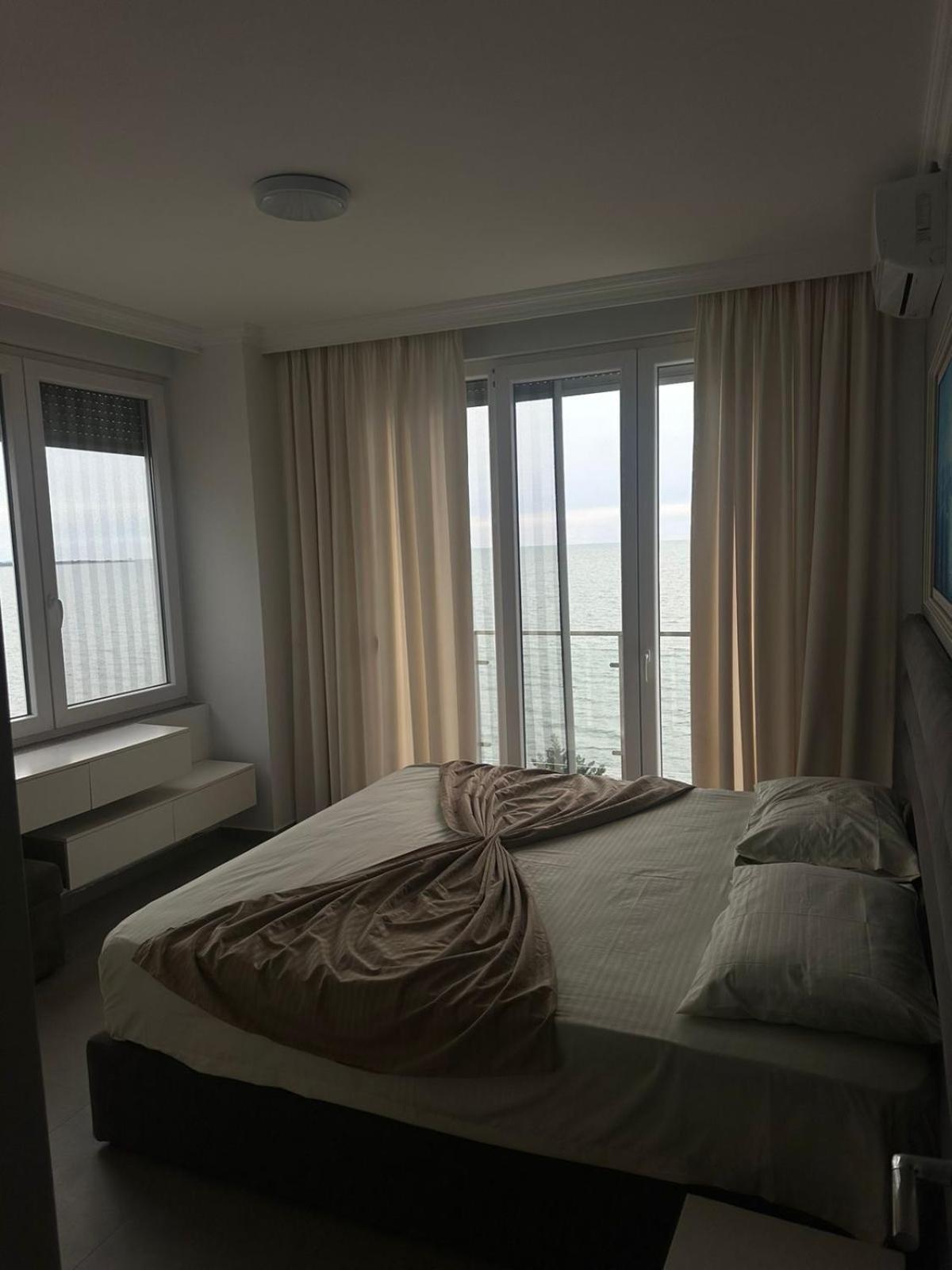 Holiday Home Shëngjin Extérieur photo